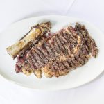 T CHULETÓN DE CARNE ROJA AL CARBÓN DE ENCINA (2)